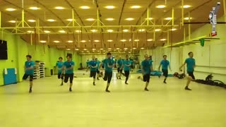رقص فوق العاده زیبای آذری - تمرین گروه آیلان در باشگاه ورزشی