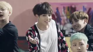 [MV] BTS(방탄소년단) _ FIRE (불타오르네) موزیک ویدیو فوق العاده fire از bts
