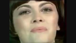 ترانه ایی زیبا با عنوان؛( به چه فکر می کنی؟بگو) از خواننده معروف فرانسوی میریله متیو .