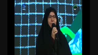 فاطمه اشدری رئیس مجمع بسیج بانوان استان قزوین  و مریم بیدخام مدیرکل امور اجتمایی استانداری  در جشن هفته وحدت و بسیج 4/9/97