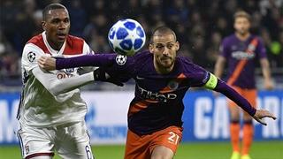 خلاصه دیدار لیون 2_2 منچسترسیتی (هفته پنجم مرحله گروهی لیگ قهرمانان اروپا)