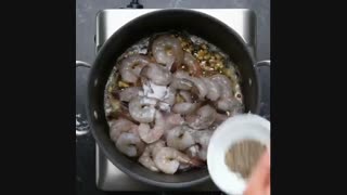 One-Pot Lemon Garlic Shrimp Pasta