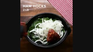 Slow-Cooker Collard Greens And Ham Hocks
