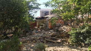 درگیری دانشگاه الزهرا و کارگران بر سر زمین های ده ونک