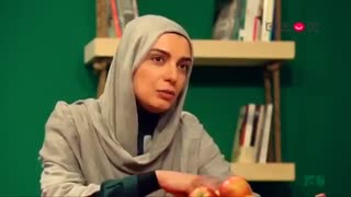 قاچ خندوانه با الیکا عبدالرزاقی و جناب خان