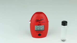 بررسی قیمت مشخصات فنی و اموزش کار با چکر کلسیم هانا HANNA HI 758