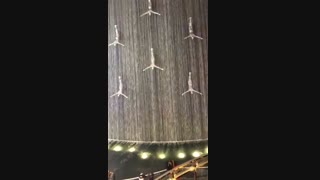 آبشار در دبی مال