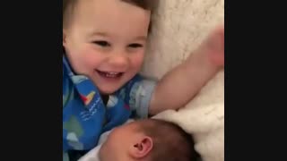 واکنش فرزندان اول به دوم