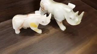 مجسمه سنگی مرمر