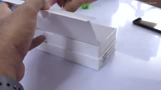 بررسی و معرفی Samsung Galaxy J8