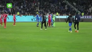 اشتباه‌های داوری مانع پیروزی استقلال مقابل پدیده