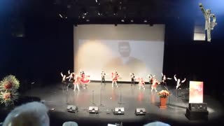 رقص آذربایجانی آیلان در مجموعه فرهنگی برج آزادی تهران