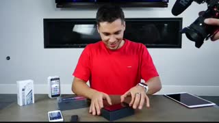 بررسی و معرفی Apple iPhone 5