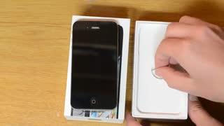 بررسی و معرفی Apple iPhone 4S