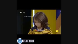 نابغه 6 ساله و ترجمه به چندین زبان