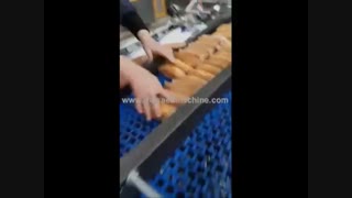 دستگاه بسته بندی کیک اسفنجی
