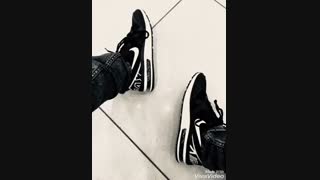 یکـ بود[یِکـ ـى] نبـود