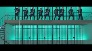 موزیک ویدیو ی فوق العاده Kiss You از One Direction :)