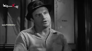 دوازده مرد خشمگین سکانس یازده به یک بی‌گناه و متقاعد شدن یازدهمین فرد