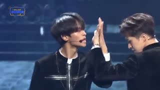 اجرای اهنگ‌ Scentist از گروه vixx در KBS Song Festival