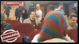 اعتراض کارگردان فیلم «آشغال‌های دوست‌داشتنی» در نشست خبری جشنواره فجر