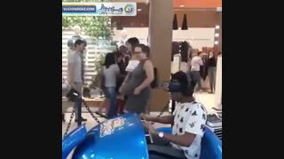 لحظاتی مهیج در بازی واقعیت مجازی rilix coaster