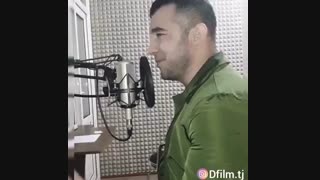 دکلمه ای زیــــبا از یک فارسی زبان