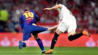 خطاهای عجیب و خنده‌دار در فوتبال