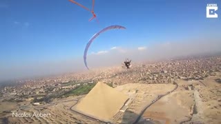 پرواز بر فراز اهرام مصر