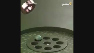 زمان و نظم بی مثال آن