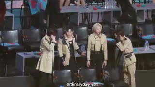 وی عضو BTS به خاطر رفتار مهربونش در Golden Disk Award مورد تمجید قرار گرفت /, توضیحات