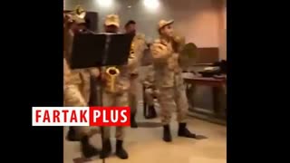 شادی دیدنی سربازان یگان رزم نواز