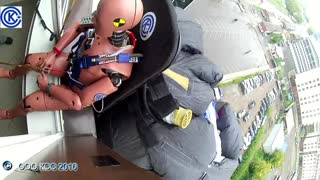 شیوه ای جالب برای نجات جان هنگام آتش سوزی ساختمان