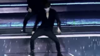 ♨baekhyun♨ (برای بیماران قلبی توصیه نمی شود)