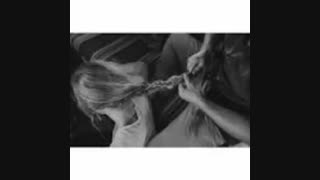 عشقولیا دست دست