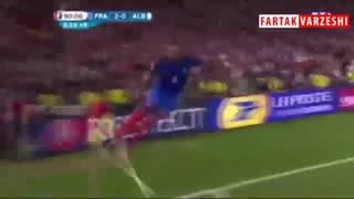 شادی گلهای عجیب با پرچم کرنر