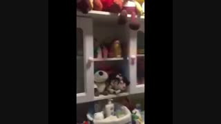 اتاق آراد کوچولو رو ببینید