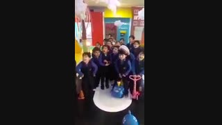 خانه بازی کودک ماداگاسکار/کرج/فقط اون بچه سمت چپیه نگاااااه کن