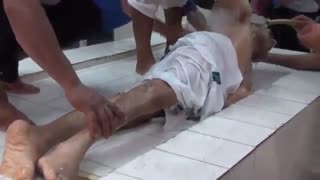 شستن جسدانسان برای یاد موت وعبرت