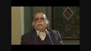 لری زبان است و ویژگی‌‌های دستوری خود را دارد که با زبان‌های دیگر تفاوت دارد