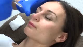 تزریق ژل فیلر بلوترو برای زیر چشم