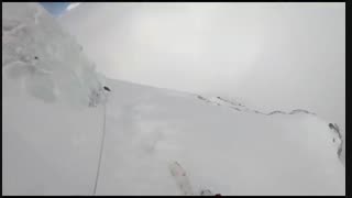 اولین فرود کامل K2 با اسکی