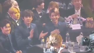 ریعکشن:|بی تی اسو اکسو ب مامامو .-. [ bts - exo - mamamoo ]