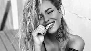 اهنگ مورد علاقم