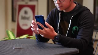 بررسی گوشی آنر View 20 - سایت Pocketnow