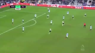 خلاصه دیدار نیوکاسل 2_1 منچستر سیتی (هفته بیست‌وچهارم لیگ برتر انگلیس)