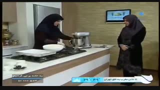 آموزش پخت نان کروسان شکلاتی