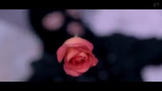 ام وی Love shot از اکسو