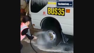 شستشو یا کارواش مینی بوس با لنس مخصوص