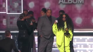 BTS اهدای جایزه بهترین آلبوم R&B در مراسم GRAMMY 2019 / بی تی اس توضیحات